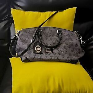 Dooney and Bourke Medium handbag